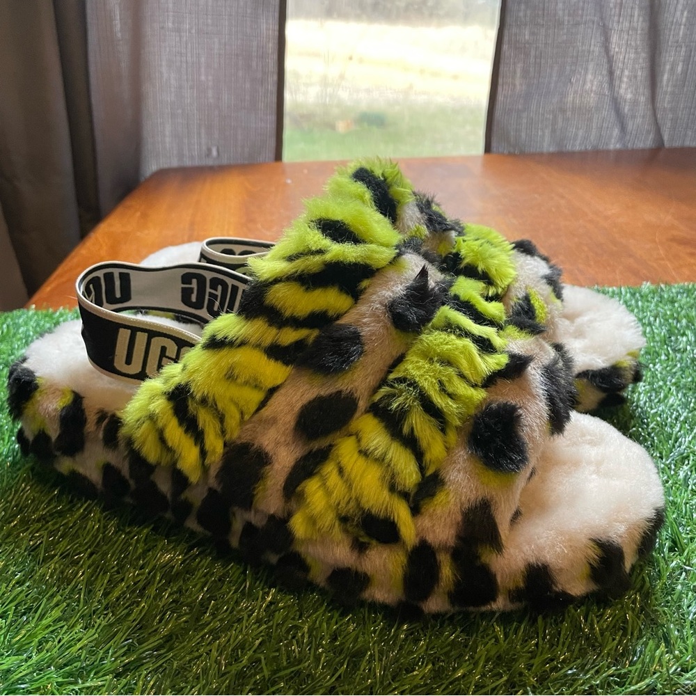 UGG Fluff Yeah Animal Leopard Print Platform Slide Sandals Size 8